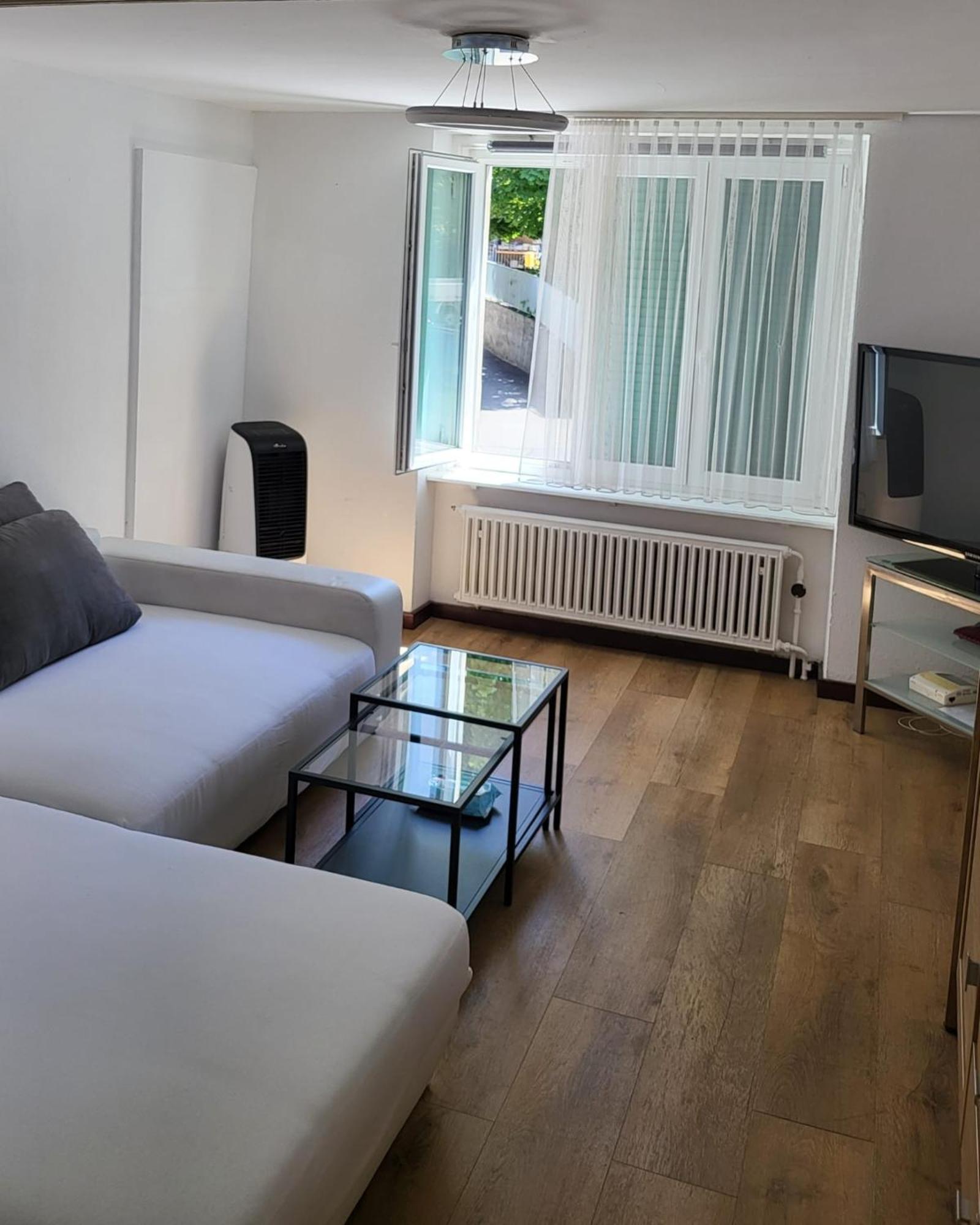 Bastis Central Guesthouse Lucerne City Exterior foto